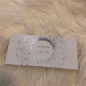 Jaclyn hill x morphe vault palette in dark magic